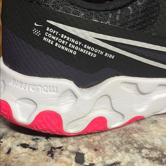 Nike Renew Ride women’s size 8.5 - Picture 5 of 8